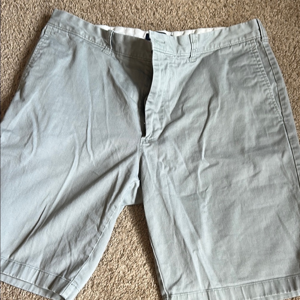 Men's Light Gray Shorts